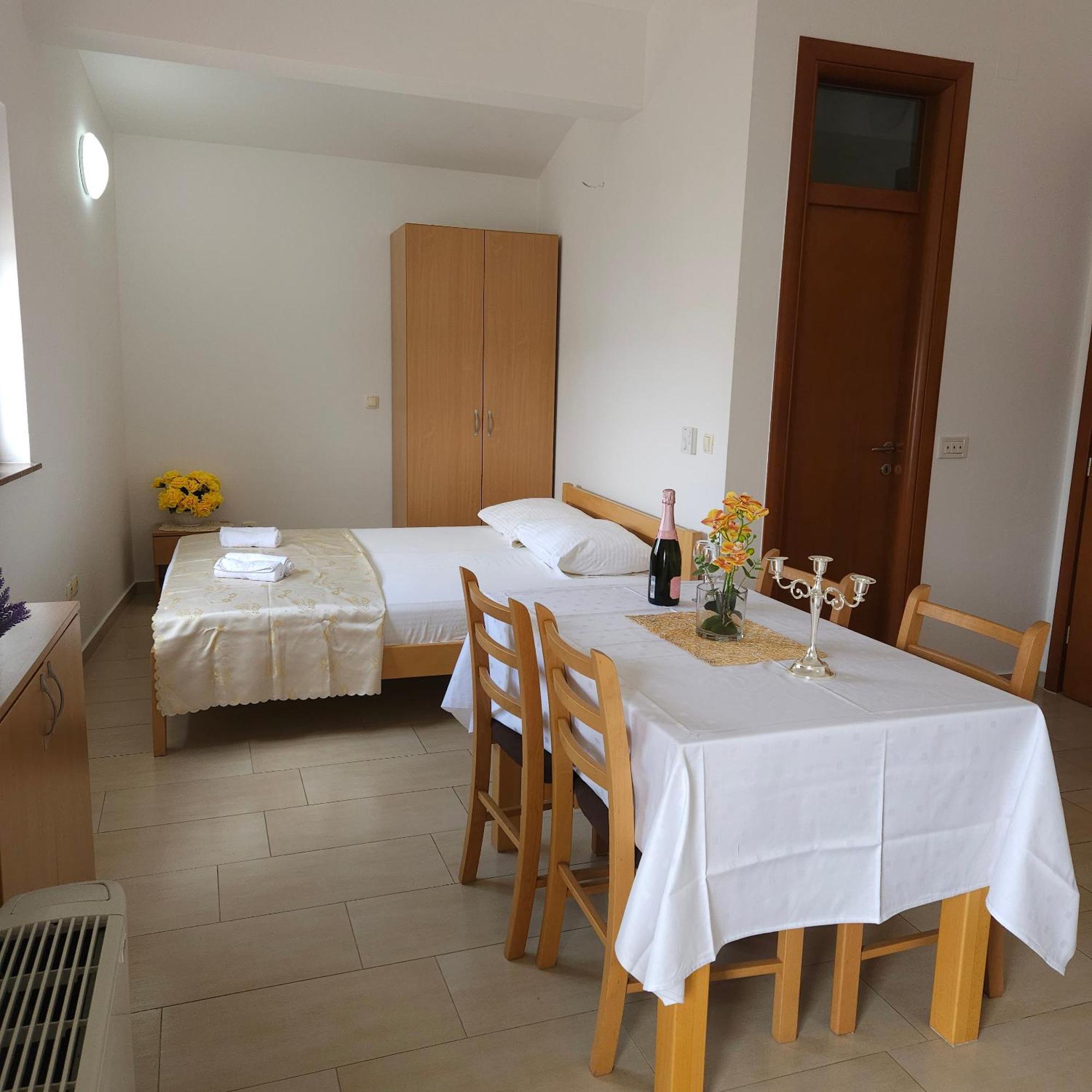 Apartments Cytrus Neum Exterior foto